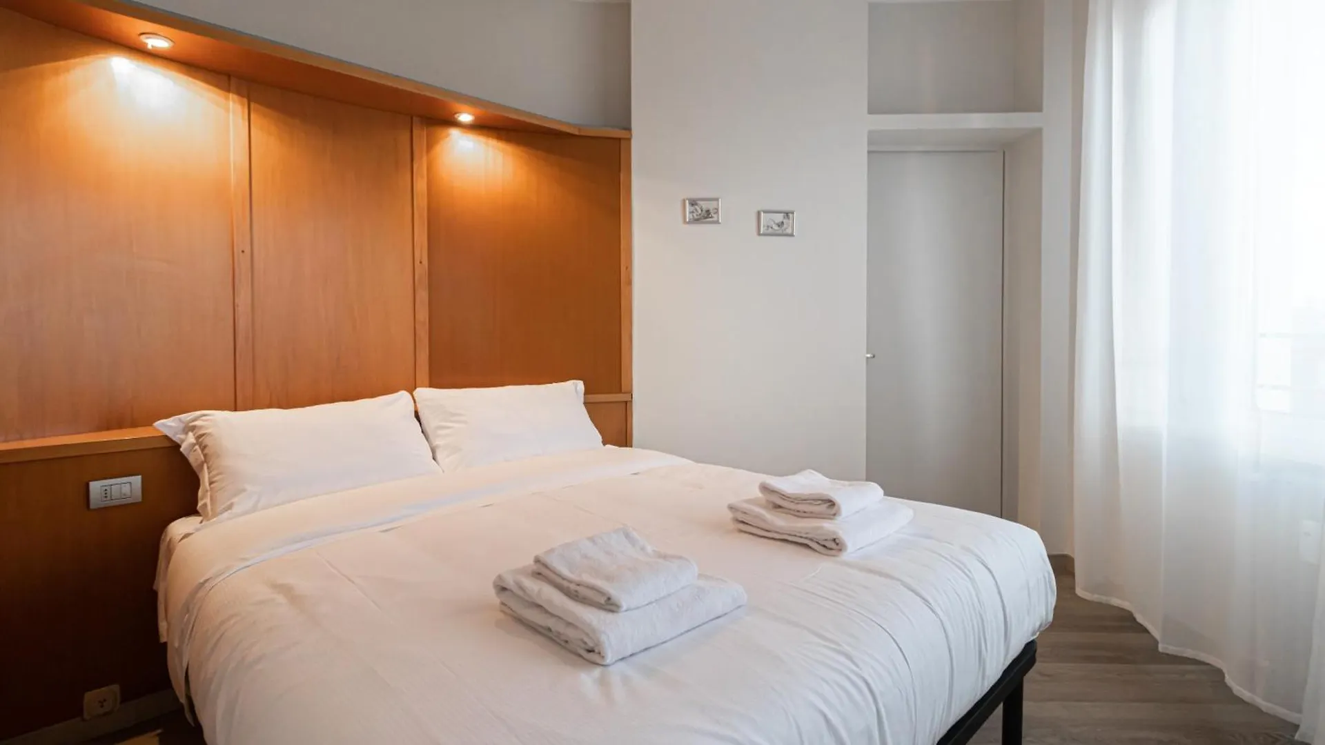 Italianway-Gian Galeazzo Apartment Milan