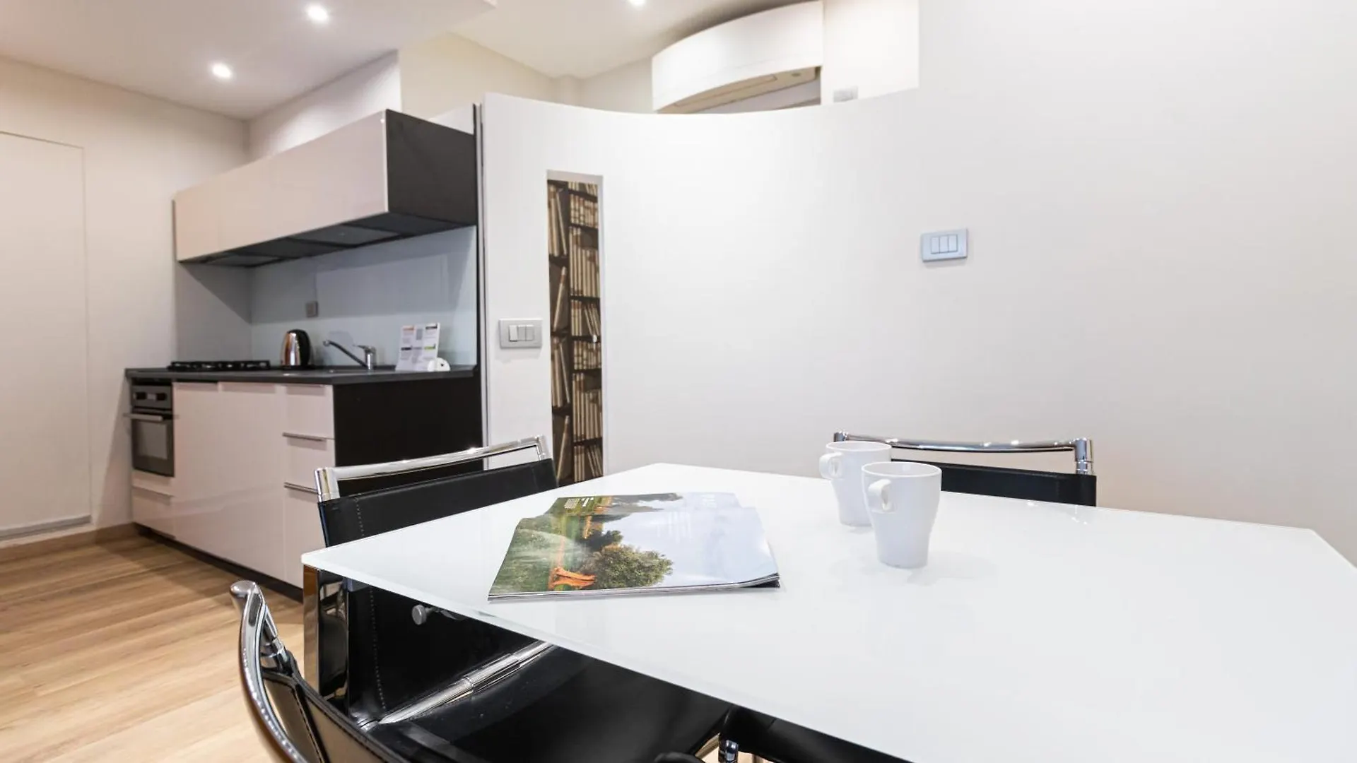 Italianway-Gian Galeazzo Apartment Milan